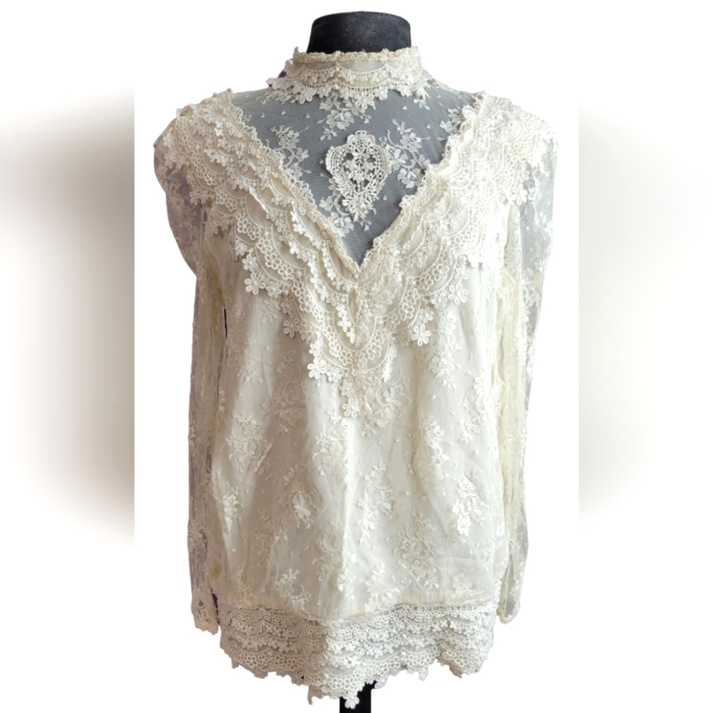 Beautiful vintage lace blouse